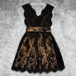 Majorelle Black‎ Lace Mini Dress Women's S Deep V-Neck X Back Party Glam HOCO